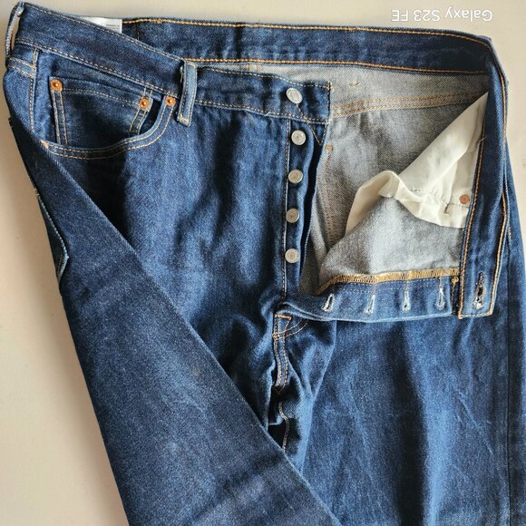 Levi's Men's 501 Button Fly Straight Leg Like New Jeans 38 X 31 Dark Blue Denim - Picture 4 of 5